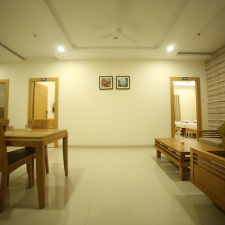 Mg Iris Hotel Tirupati Exterior photo