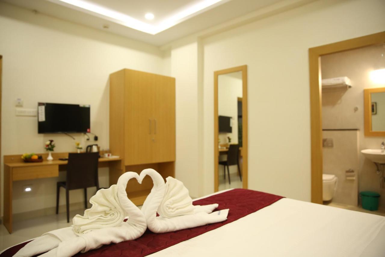 Mg Iris Hotel Tirupati Exterior photo